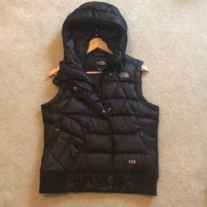 The North Face Black Down Vest 550 Large